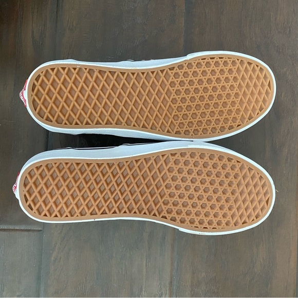 Vans floral loafer shoes women’s size 11 - No box - Picture 6 of 7